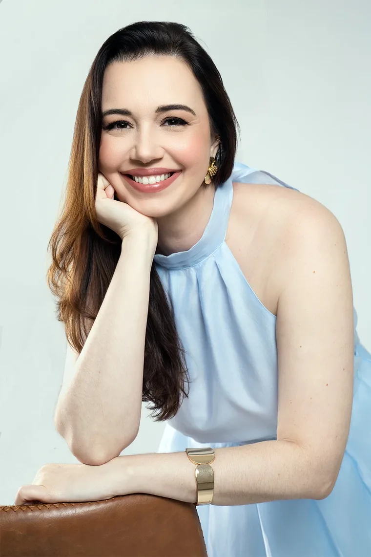 Michely Manzoli em atendimento psicológico online